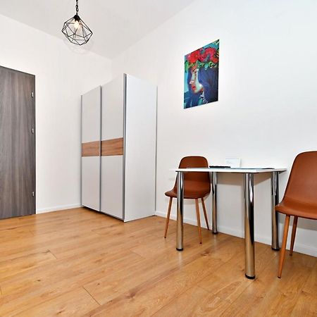 Apartamenty Mural Bielsko-Biała Buitenkant foto